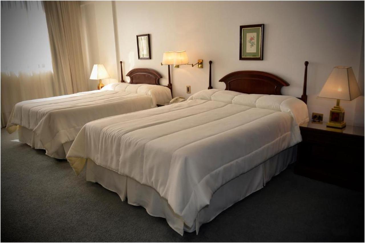 Excelsior Inn Asunción Esterno foto